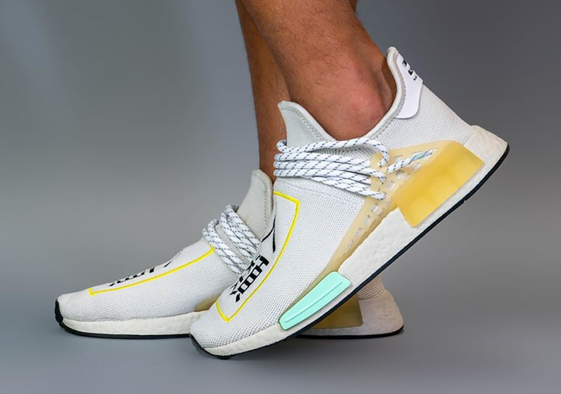 pharrell hu nmd 2020