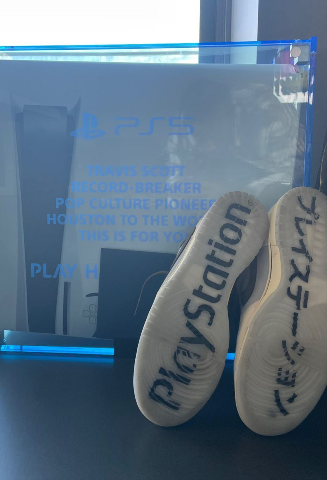 Travis Scott Playstation 5 PS5 Nike 