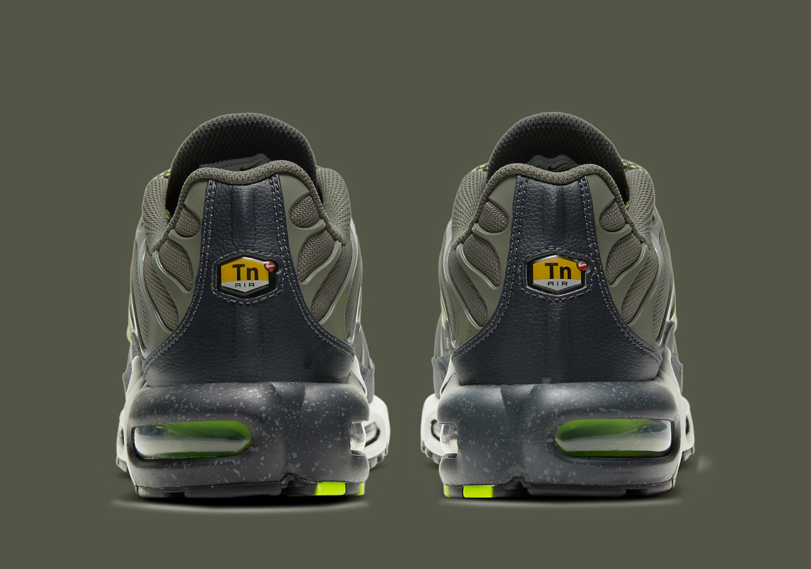 3M Nike Air Max Plus DB4609 300 Release Info SneakerNews