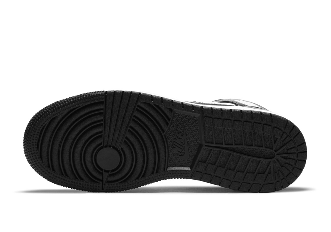 Air Jordan 1 Mid Gs Black White Carbon Fiber 6