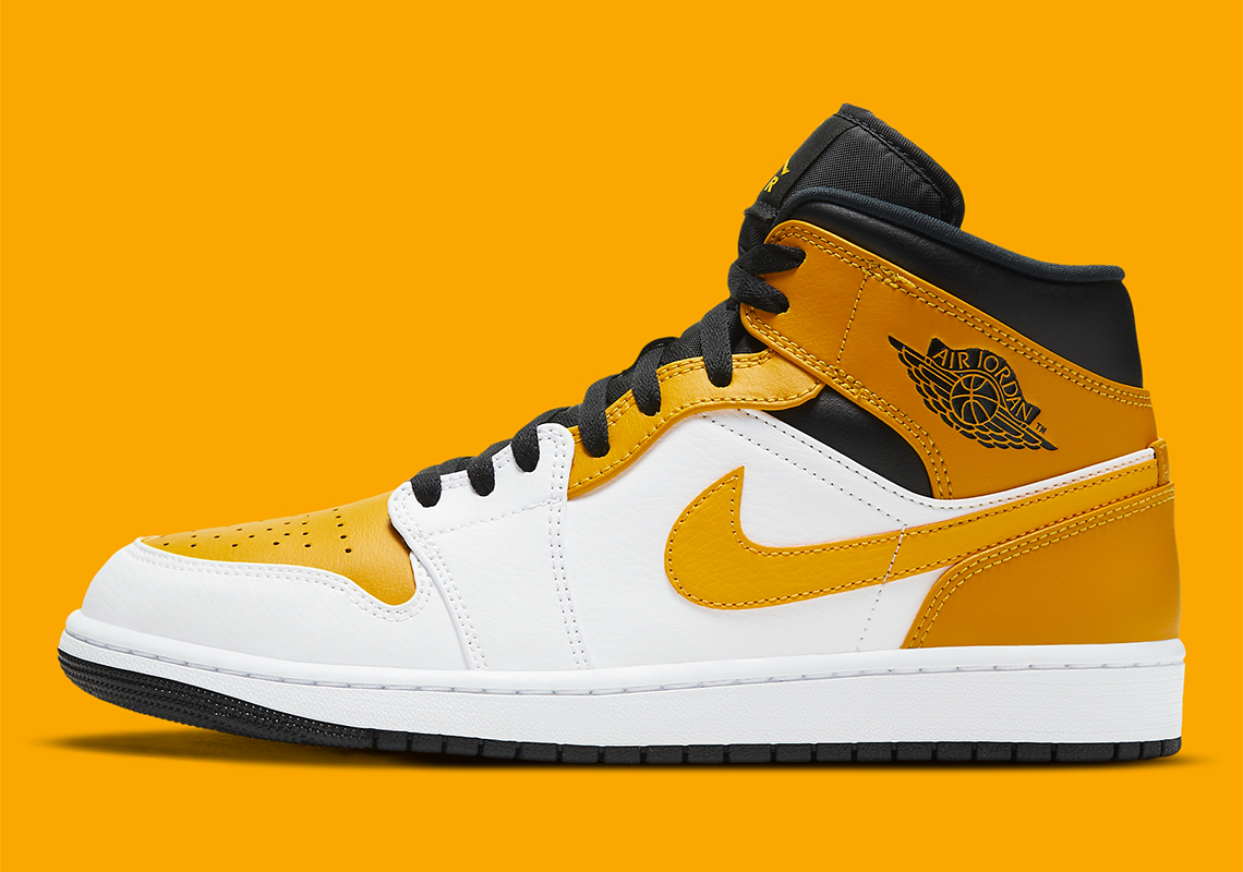 Air Jordan 1 Mid University Gold 554724 