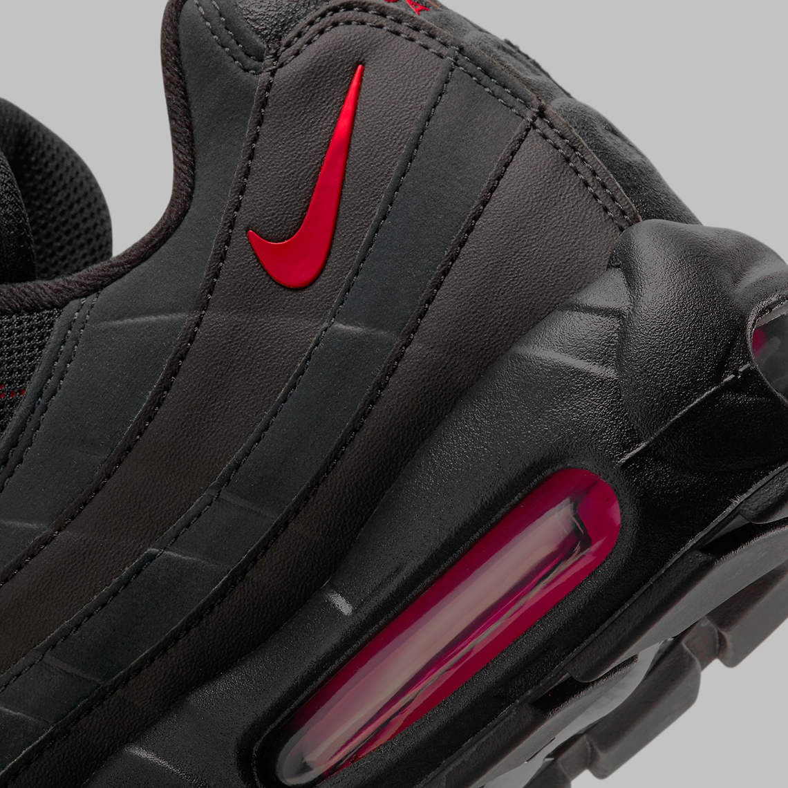 nike 95s black and red