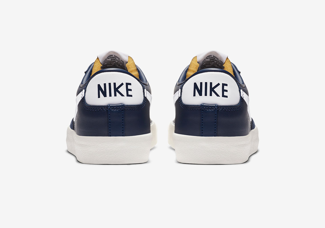 nike blazer vintage navy