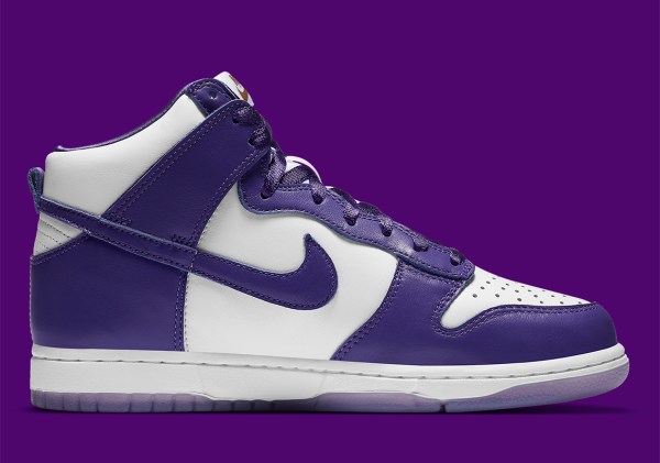 Nike Dunk High SP WMNS Varsity Purple DC5382-100 | SneakerNews.com