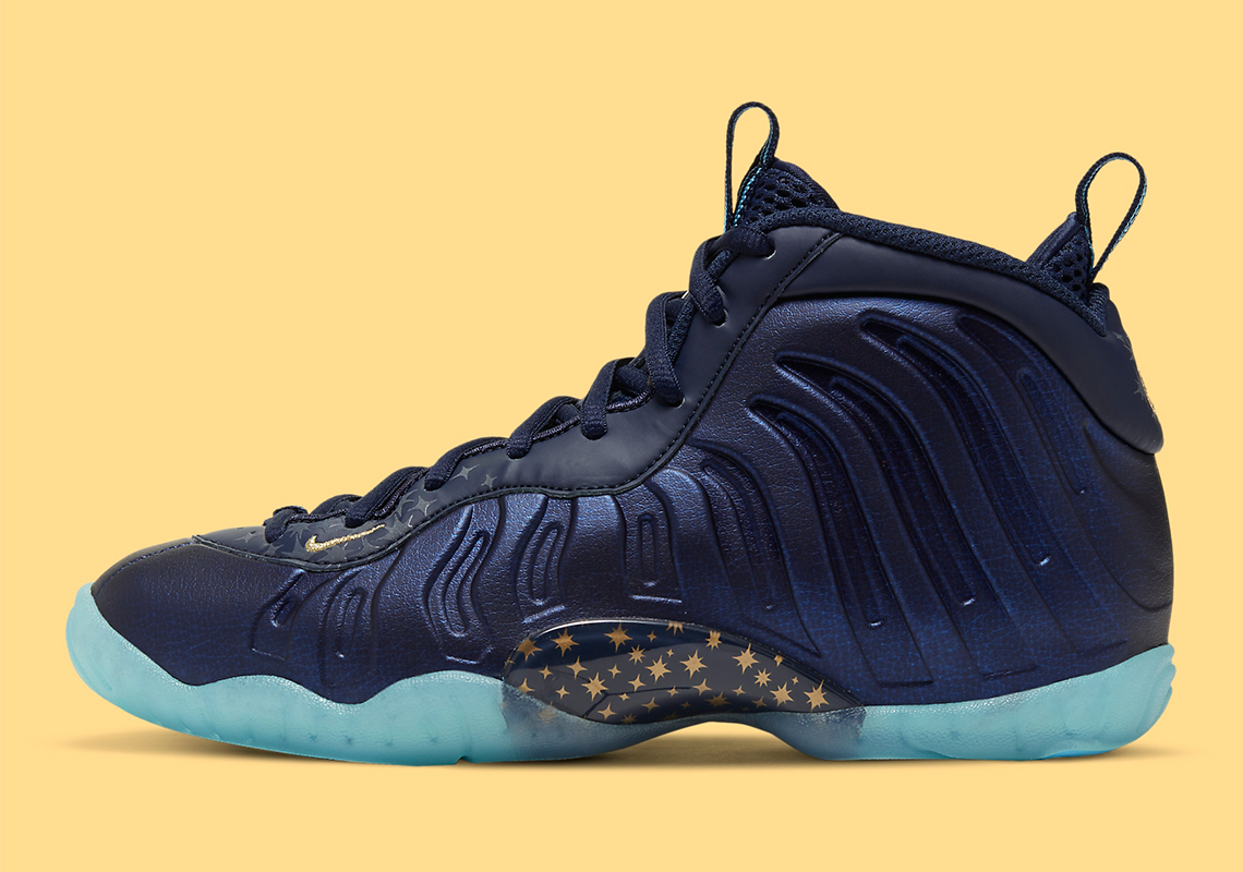 nike little posite one gold