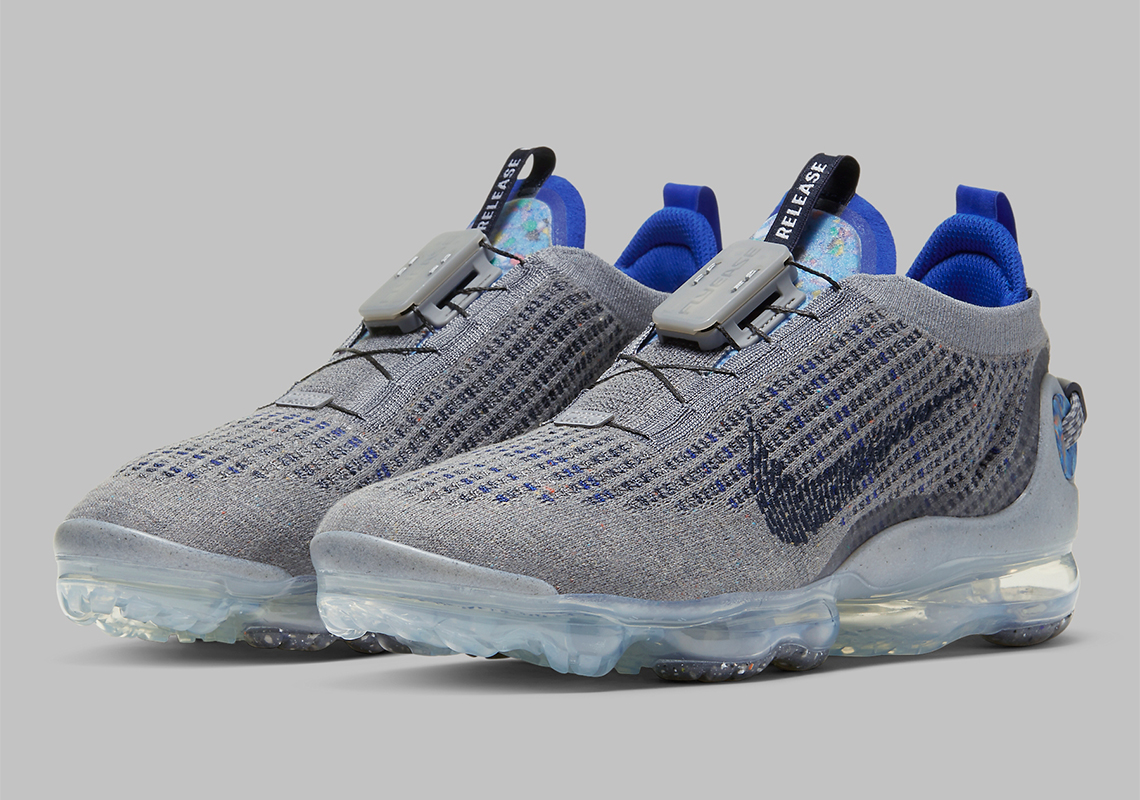 nike vapormax flyknit grey and blue