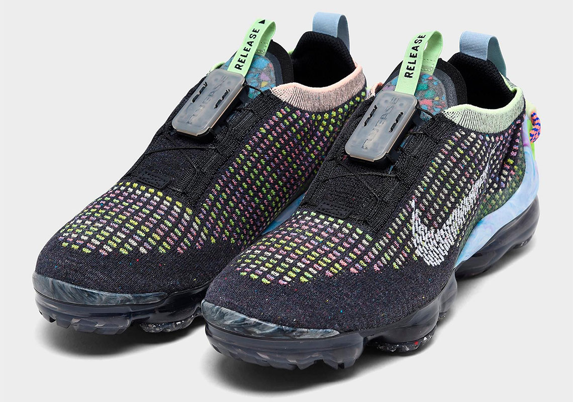 Multi-Color And Black Flyknit Clash On This Upcoming Nike Vapormax 2020