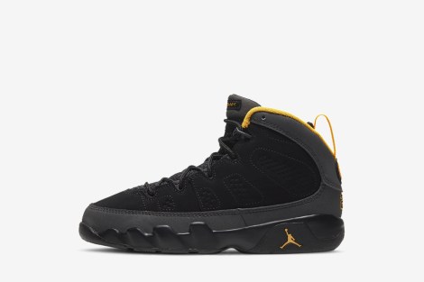 Air Jordan 9 "University Gold"