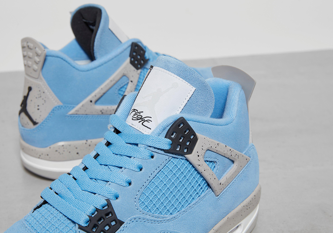 retro 4 sky blue