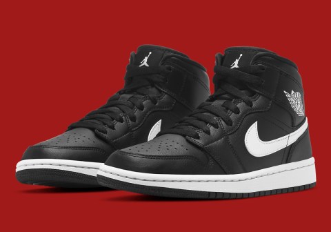 Air Jordan 1 Mid Black White BQ6472-011 Release | SneakerNews.com