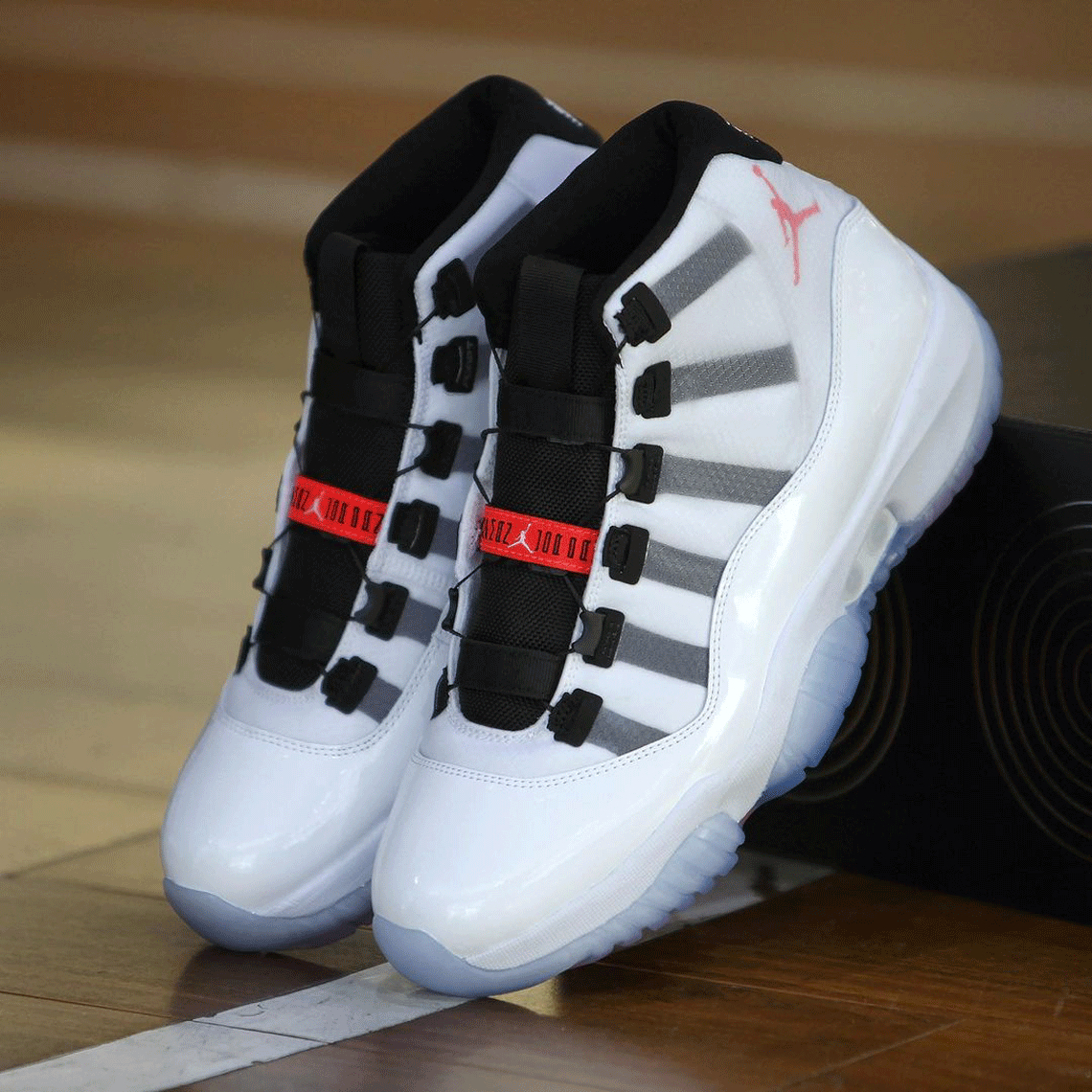 Air Jordan 11 Adapt DA7990-100 Release Date | SneakerNews.com