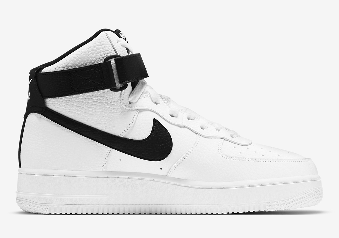 white air force 1 with black check