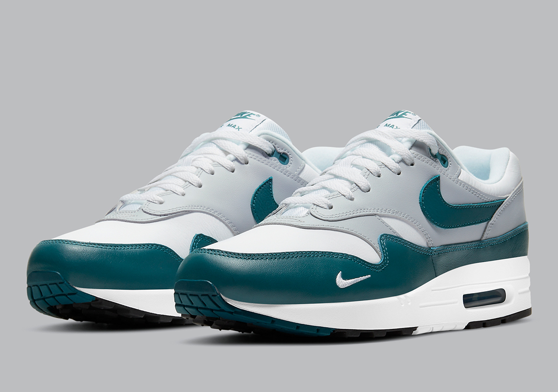 nike air max 1 shoes