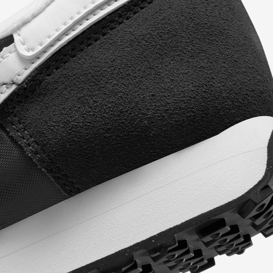 Nike Challenger OG Black White CW7645-002 | SneakerNews.com