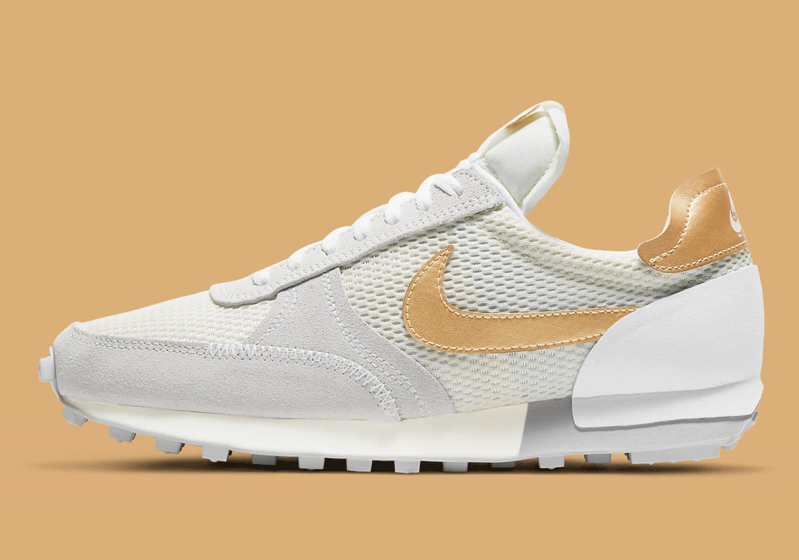 This Women’s Nike Daybreak Type Gets A “Pale Ivory/Metallic Gold” Update