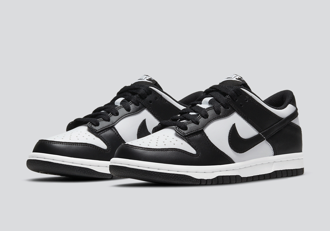 dunk low black and white nike