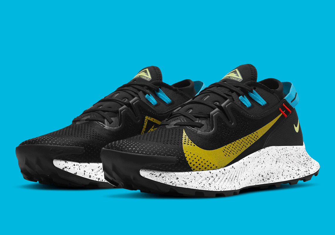The Nike Pegasus Trail 2 Skews To Darker Shades With “Dark Sulfur” And “Off Noir”