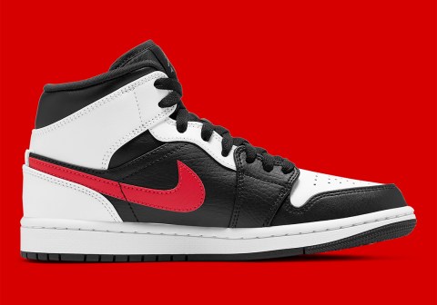 Air Jordan 1 Mid White Black Red 554724-075 | SneakerNews.com