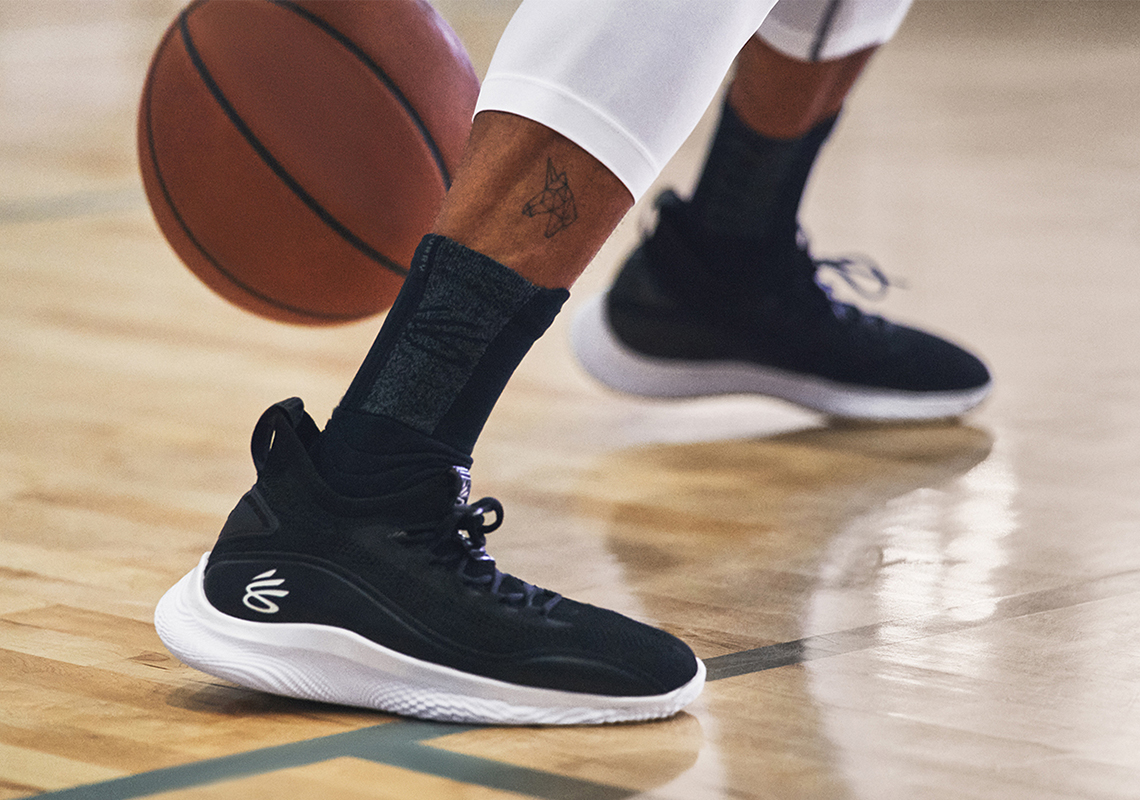 Under Armour Curry Flow 8 Basketball Shoes WHT/BLK 