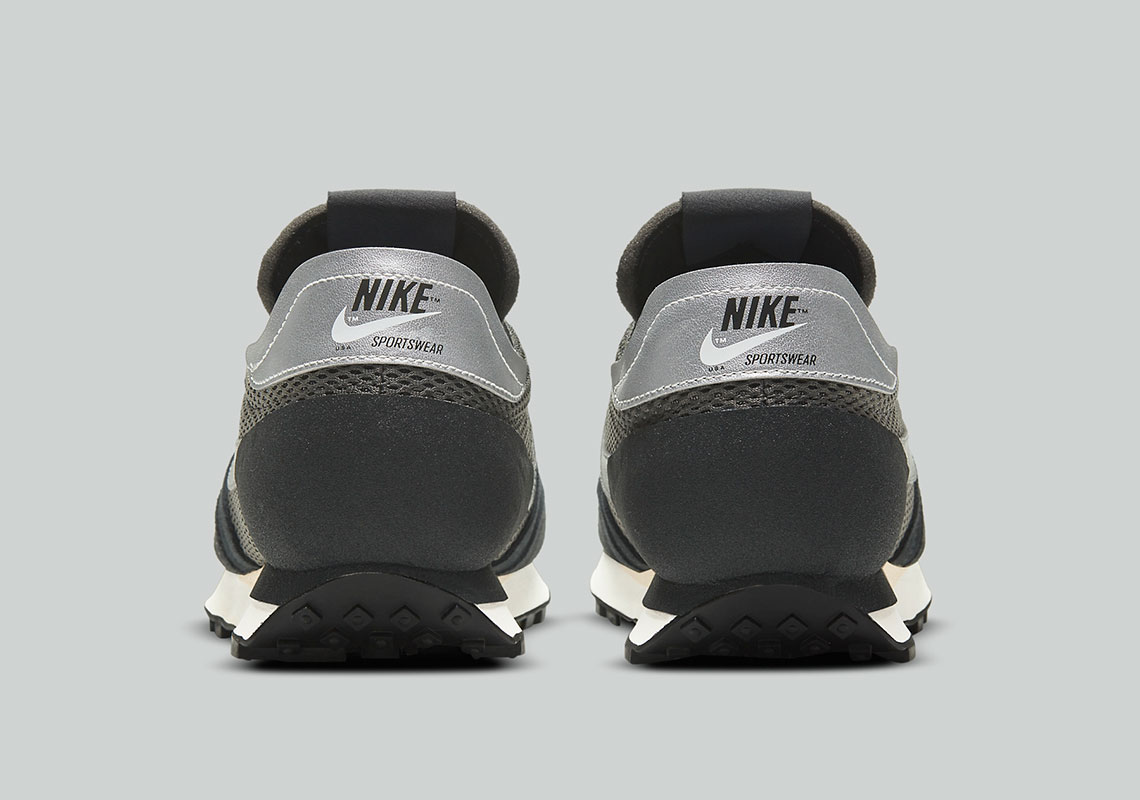 Nike Daybreak Type Iron Grey Dd5109 068 1