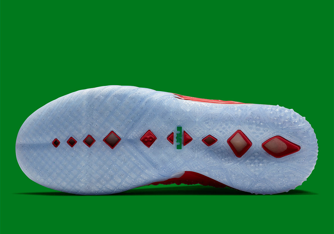 Nike Lebron 18 Xmas In La Christmas Db8148 601 1