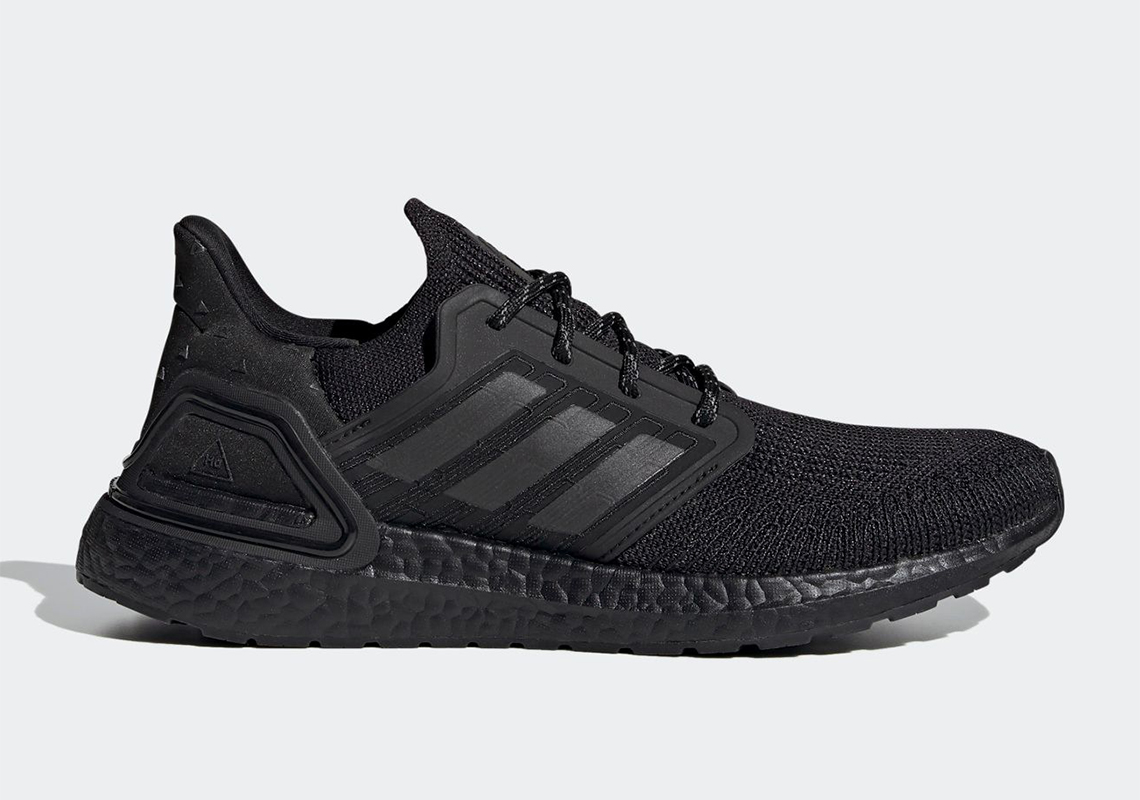 adidas sneakers full black