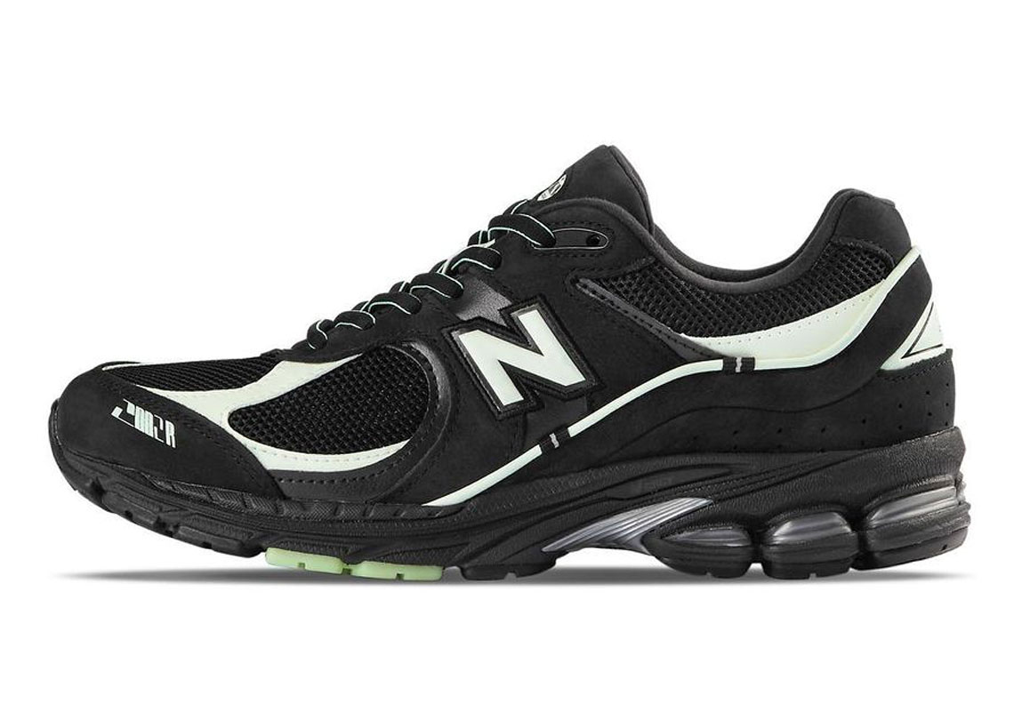 disney new balance 2020