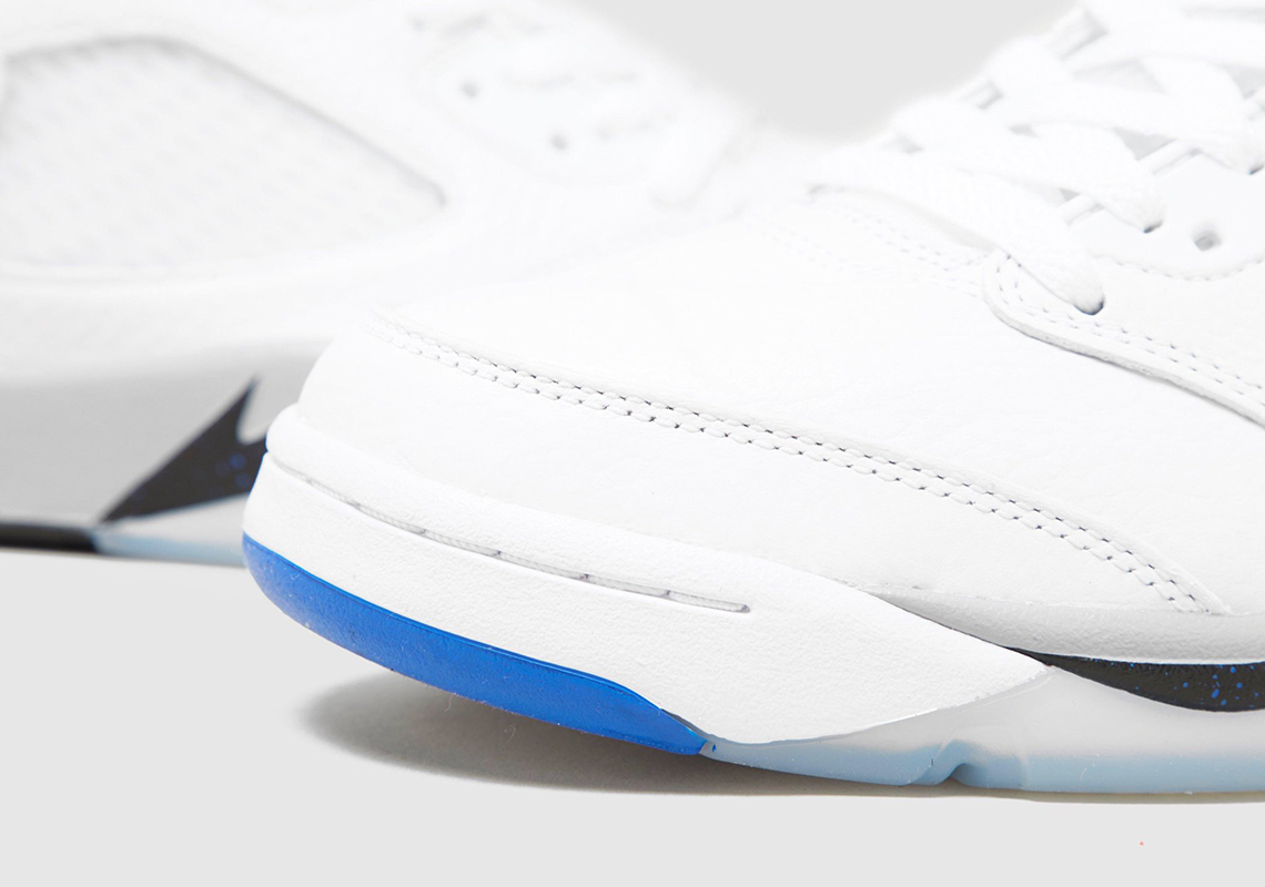 jordan 5 stealth on foot