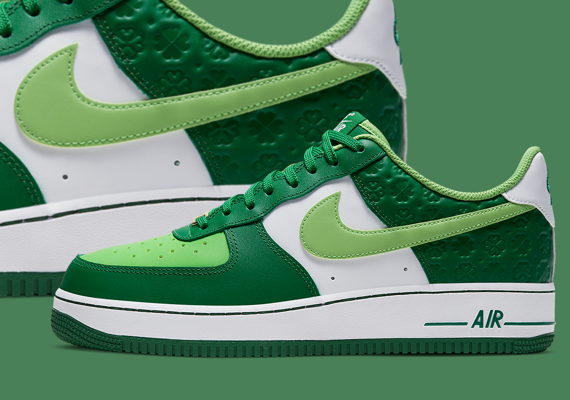 green nike shows