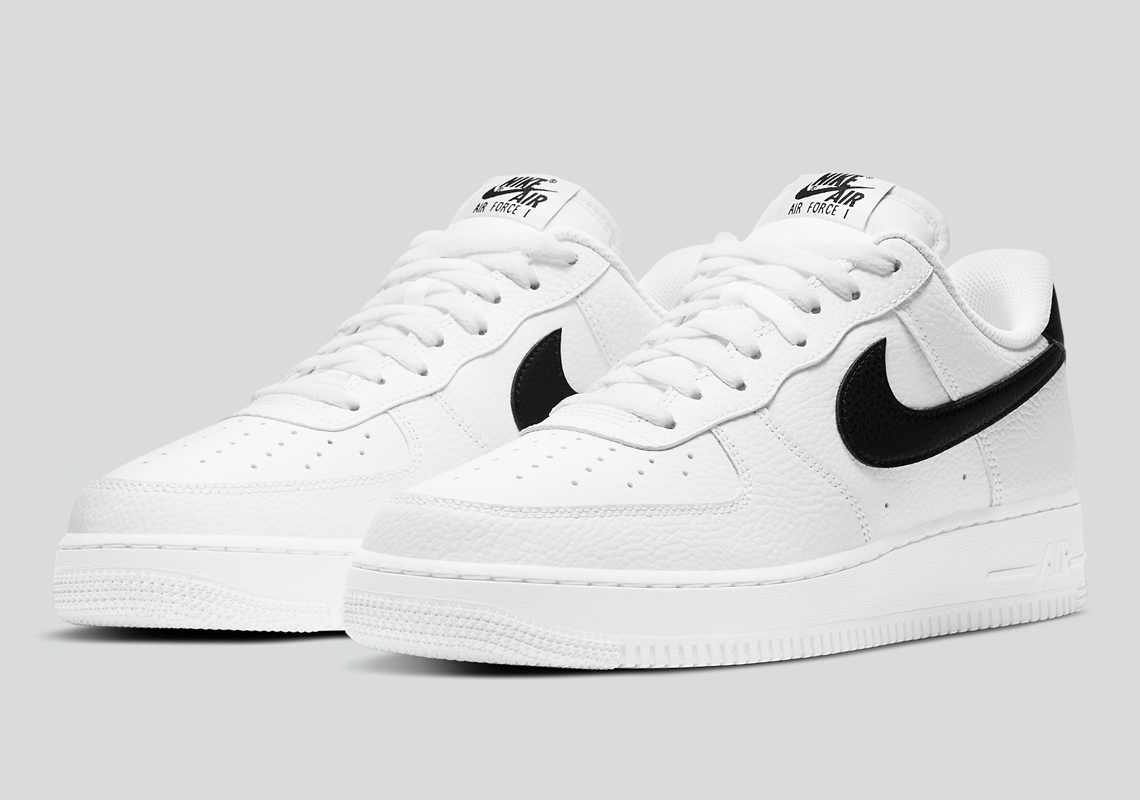 nike air force 1 with black check
