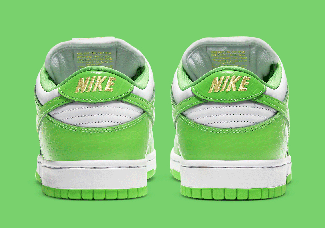 Supreme Nike SB Dunk Low Green DH3228-101 | SneakerNews.com