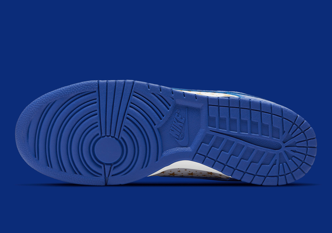 Supreme Nike SB Dunk Low Hyper Blue DH3228-100 | SneakerNews.com