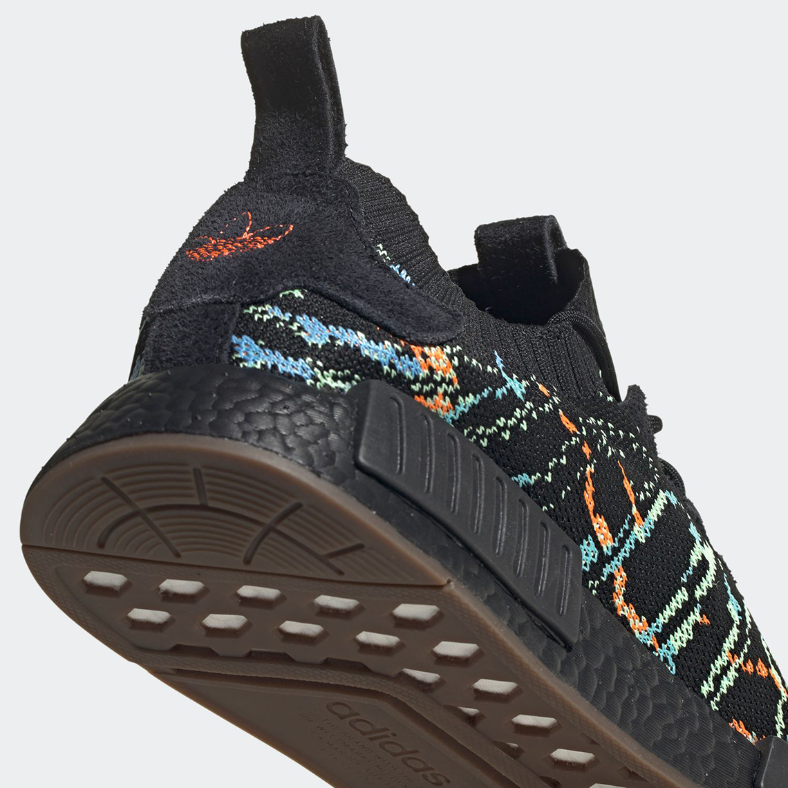 nmd r1 black glitch