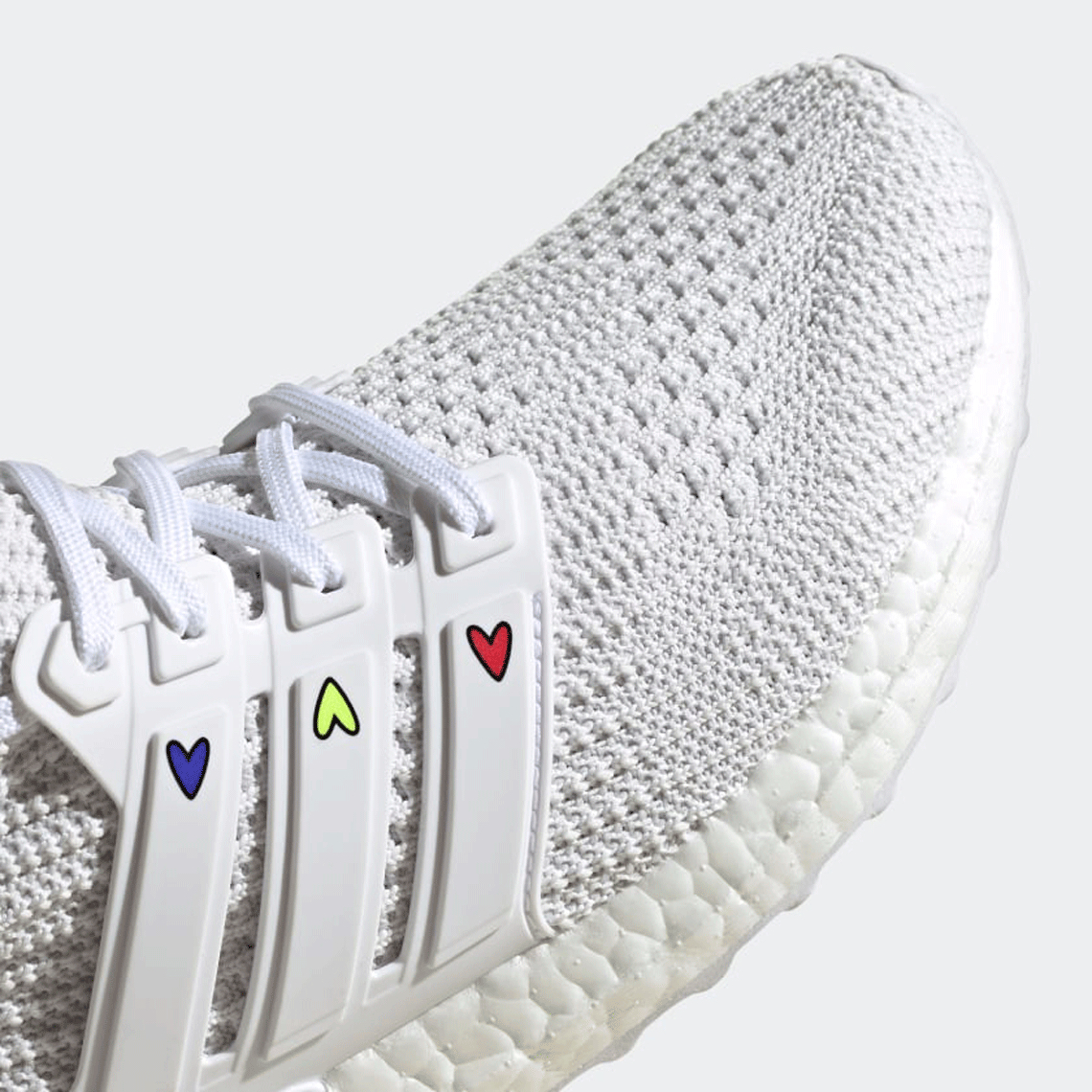 adidas ultra boost 4.0 dna hearts