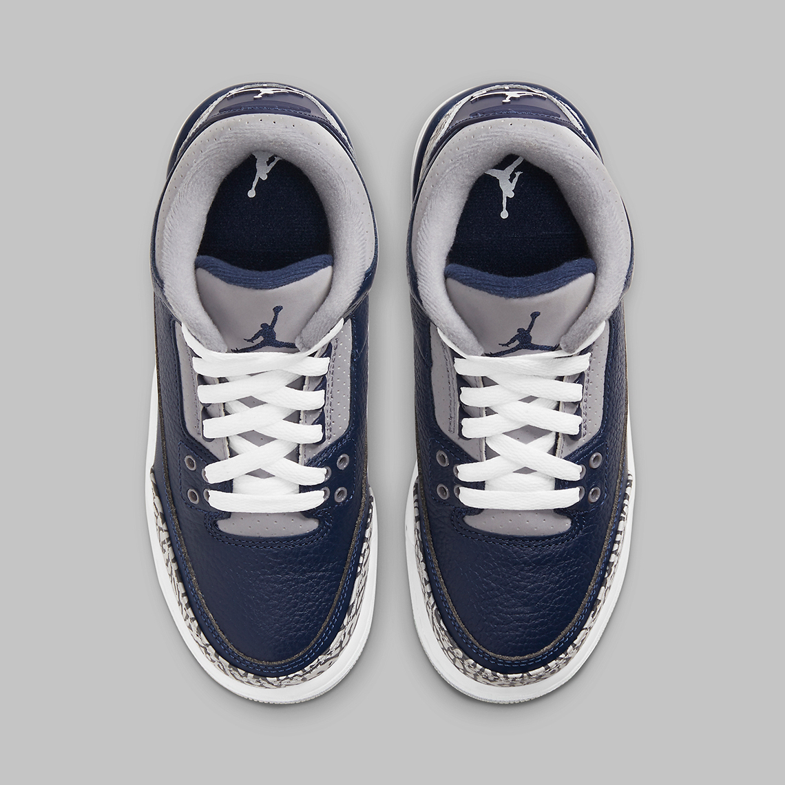 Air Jordan 3 Georgetown Midnight Navy Cement Grey Release Date Sneakernews Com