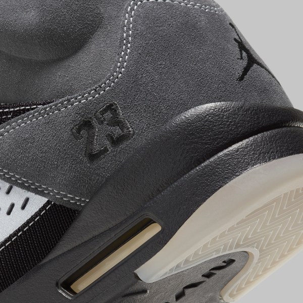 Air Jordan 5 Anthracite Wolf Grey Clear Black DB0731-001 | SneakerNews.com