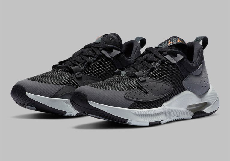 jordan-air-cadence-dark-smoke-  display picture 2