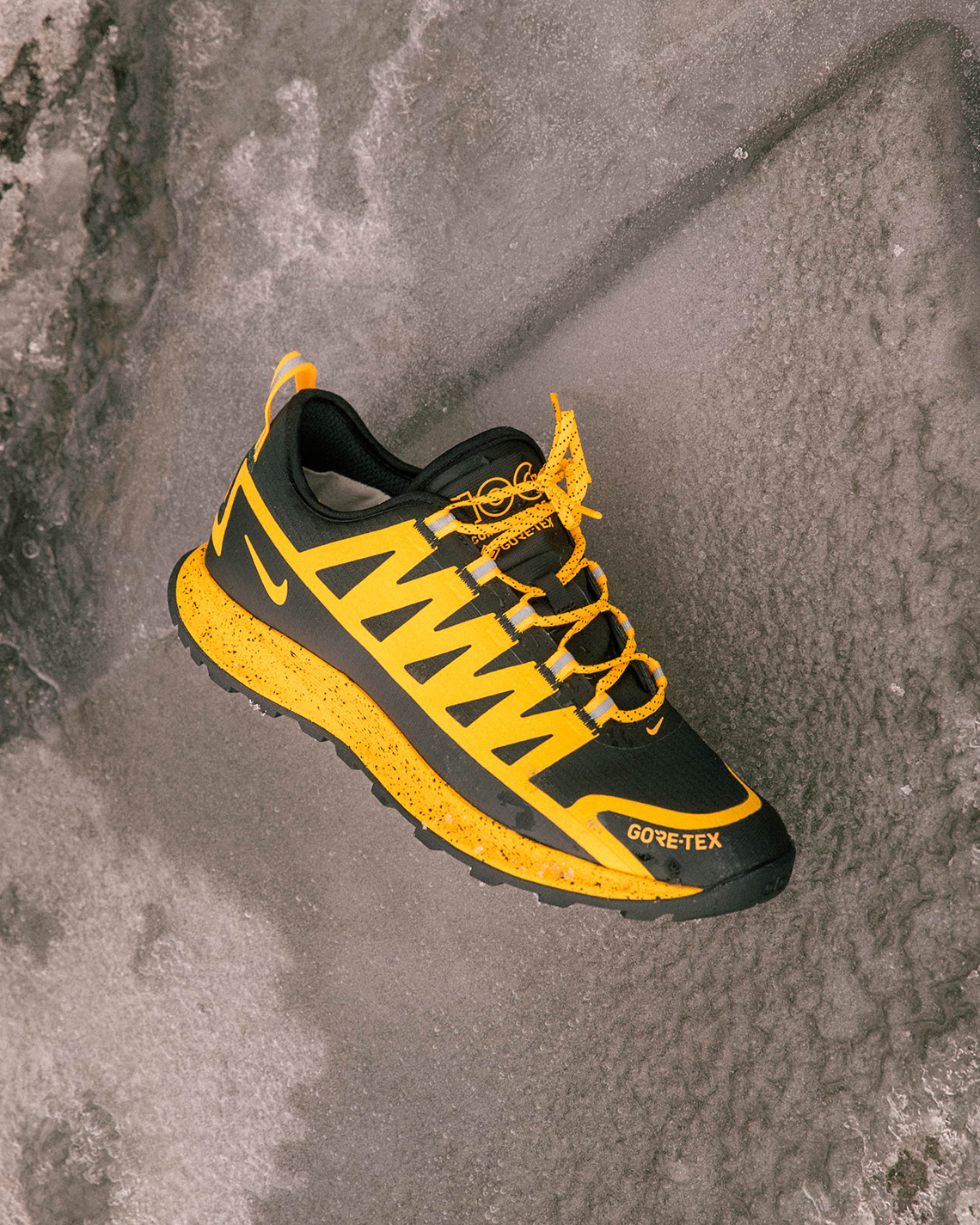 Nike Acg Nasu Goretex Yellow 1