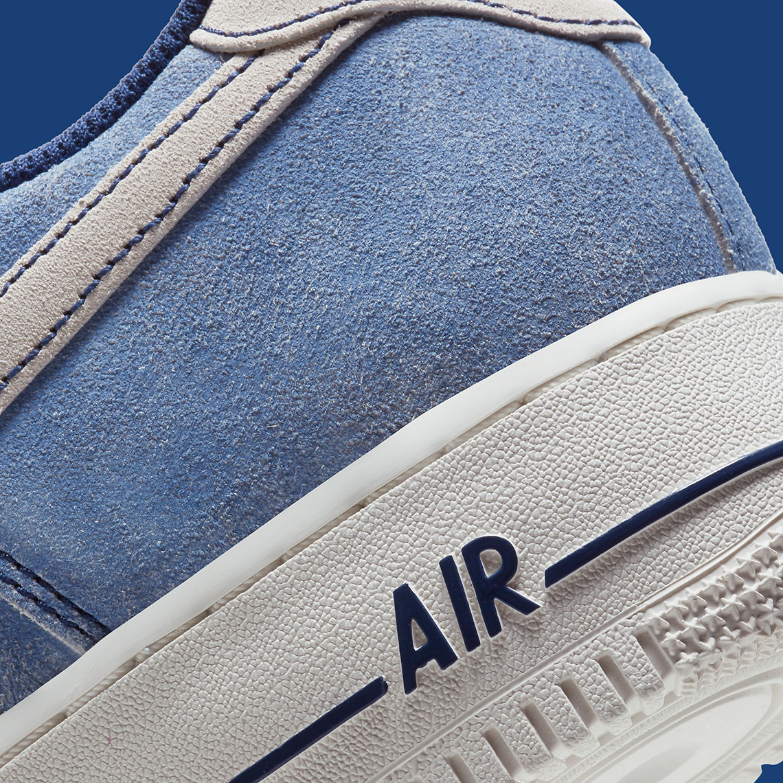 Nike Air Force 1 Low Blue Suede Dh0265 400 4