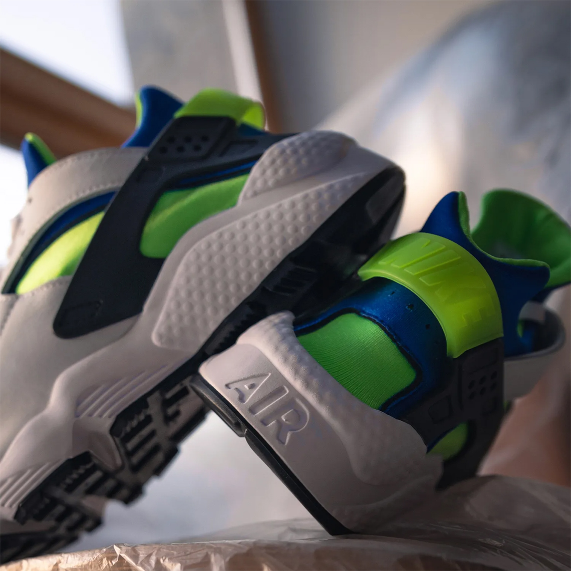 bright green huaraches