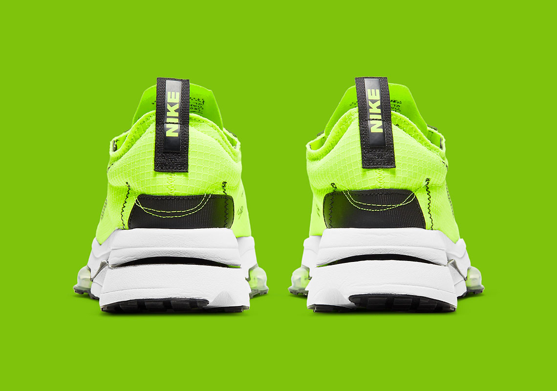 Nike Zoom Type Volt Cv2220 700 1
