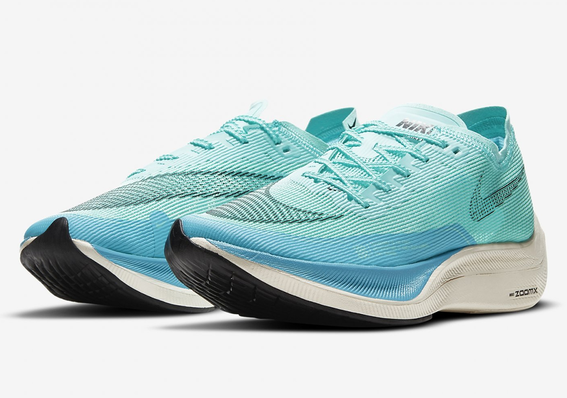 zoomx vaporfly next taille 43
