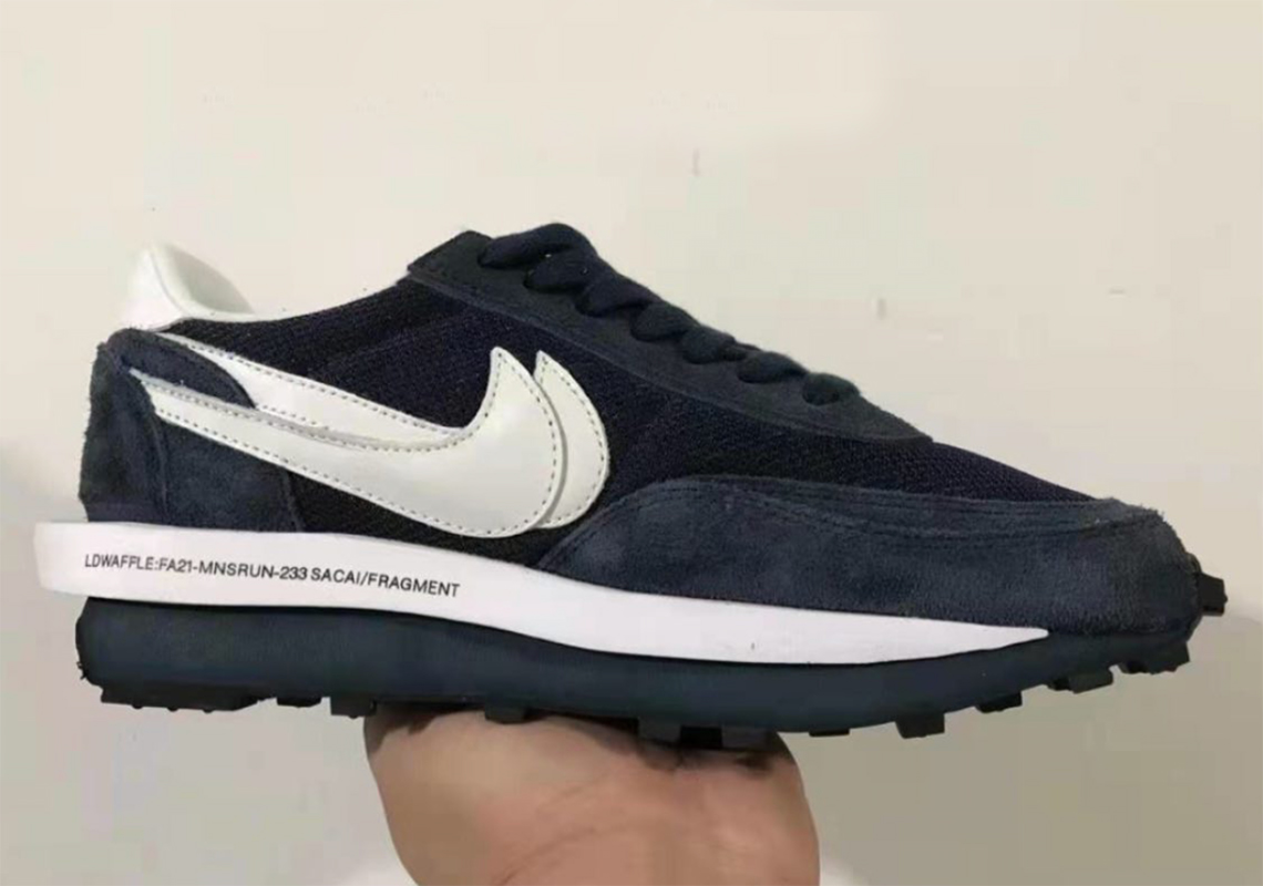 Fragment sacai Nike LDWaffle DH2684-400 Release Date | SneakerNews.com