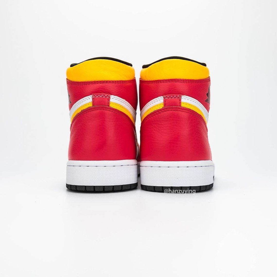 Air Jordan 1 Retro High OG Fusion Red 555088-603 | SneakerNews.com
