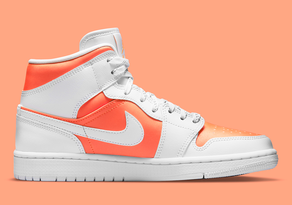 Air Jordan 1 Mid Bright Citrus CZ0774-800 | SneakerNews.com