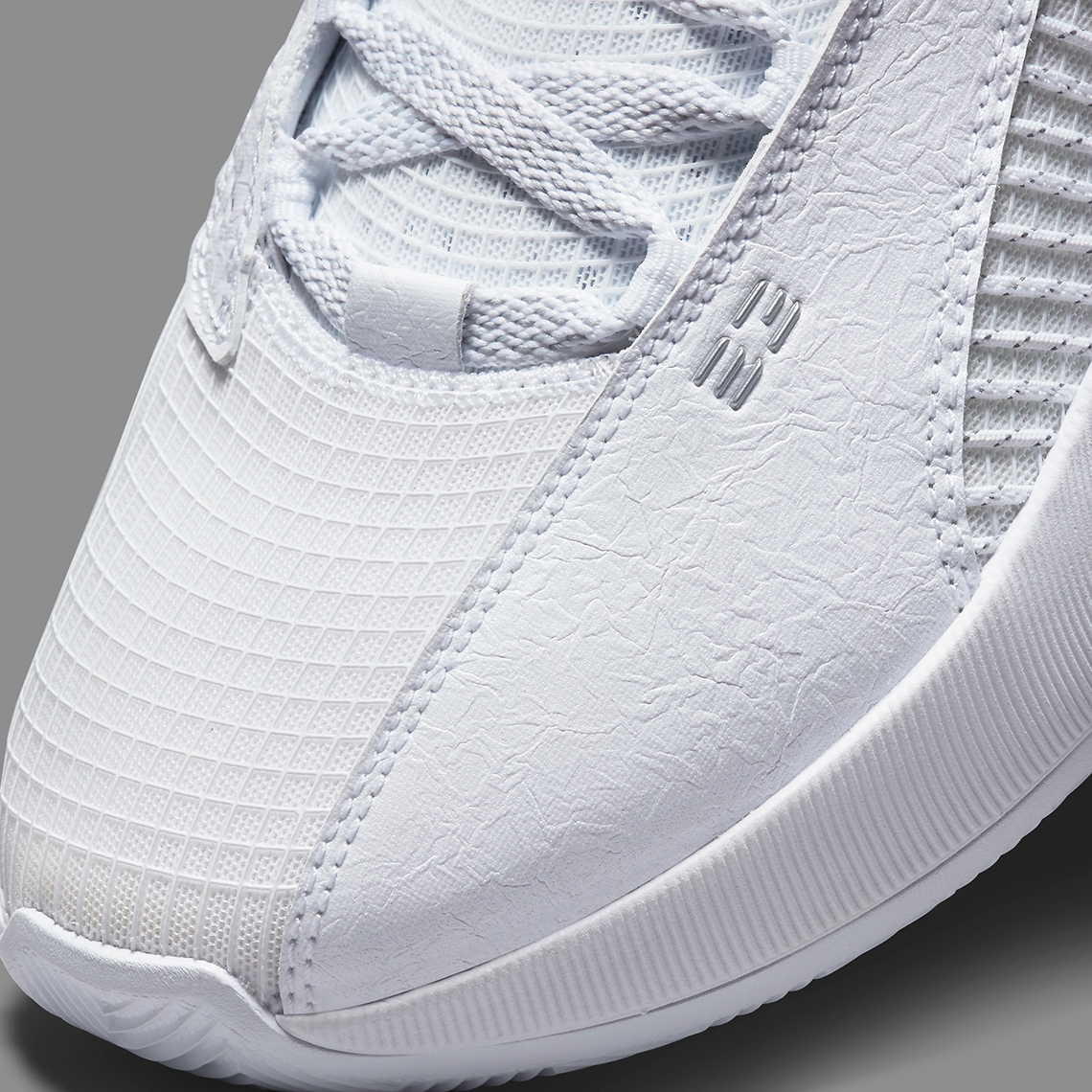 Air Jordan 35 Low White Metallic CW2459-100 SneakerNews.com