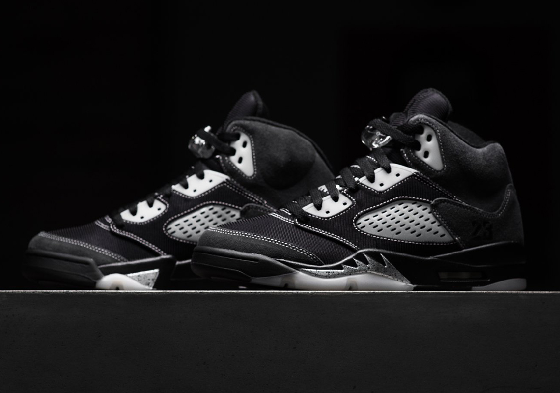 anthracite jordan 5