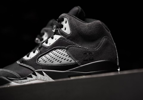 Air Jordan 5 Anthracite DB0731-001 Store List | SneakerNews.com