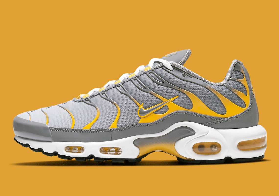 Nike Blends Muted “Particle Grey” And Bold “Dark Suplhur” On This Air Max Plus