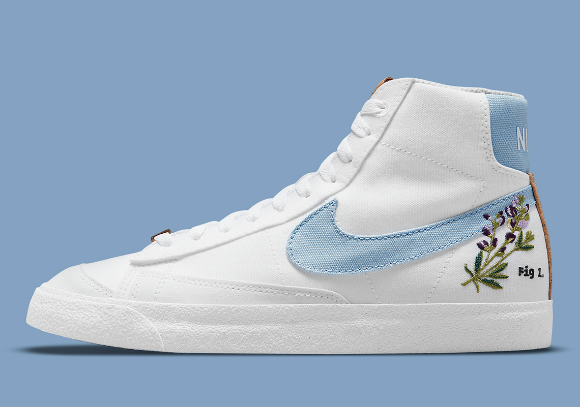 nike blue flower shoes